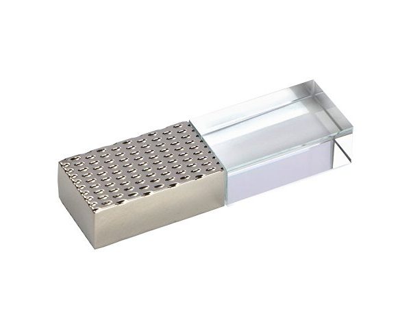 USB 2.0- флешка на 8 Гб кристалл в металле